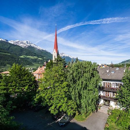 Hotel Pension Schweitzer ซีลันโดร ภายนอก รูปภาพ