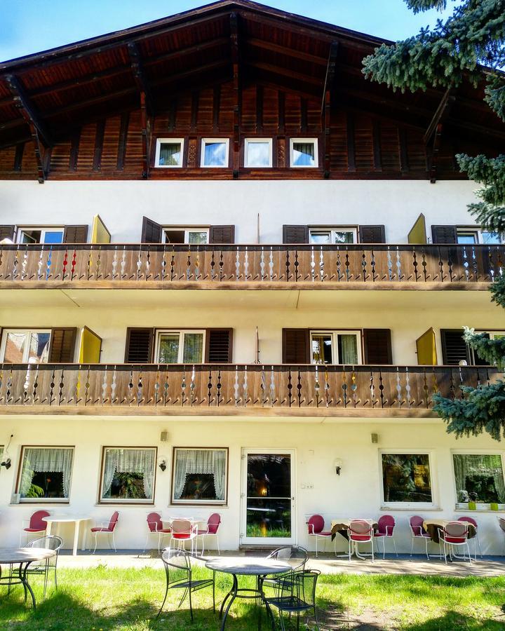 Hotel Pension Schweitzer ซีลันโดร ภายนอก รูปภาพ