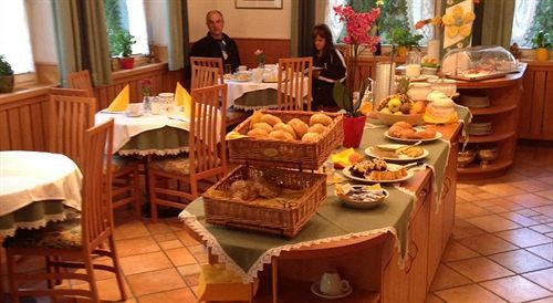 Hotel Pension Schweitzer ซีลันโดร ภายนอก รูปภาพ