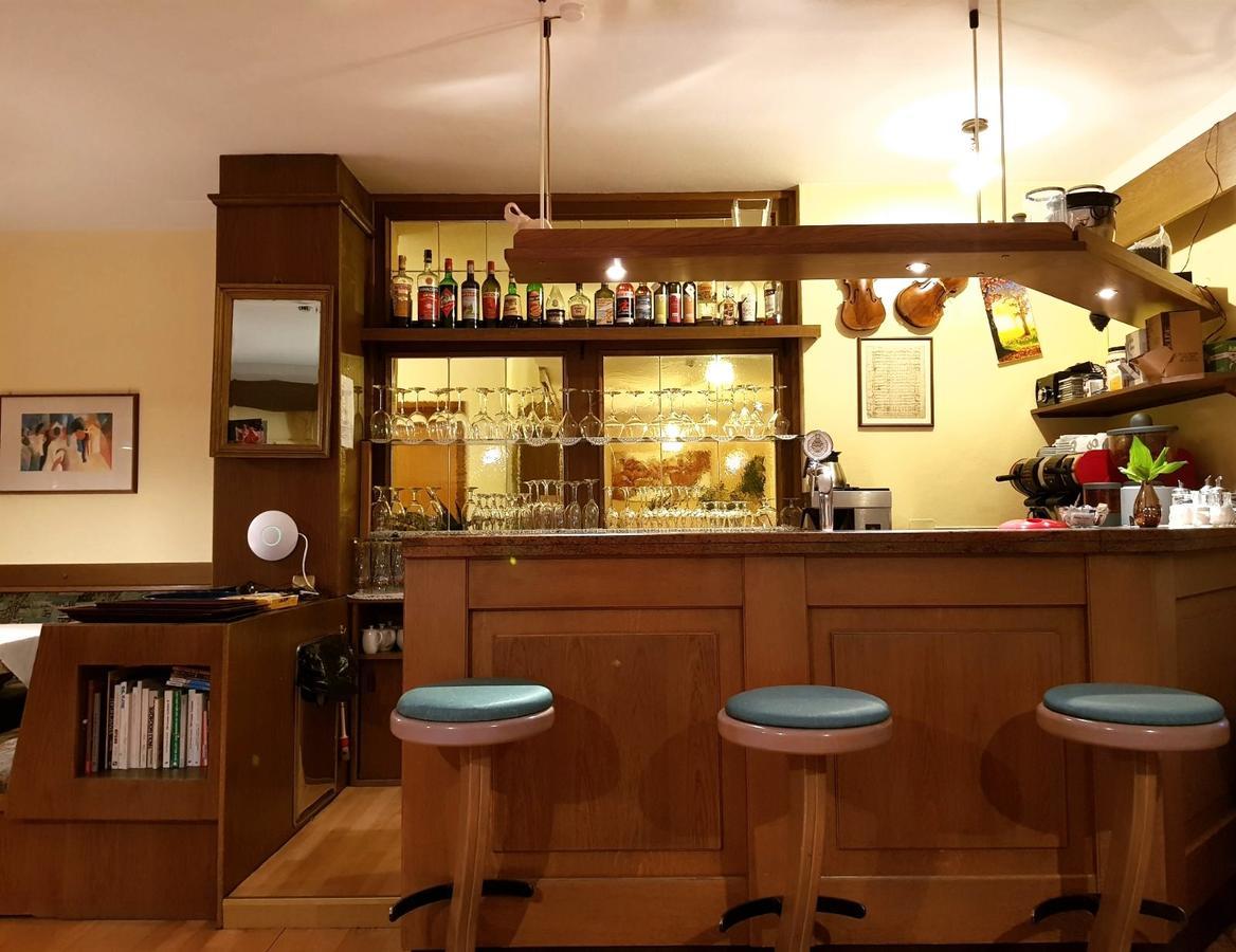 Hotel Pension Schweitzer ซีลันโดร ภายนอก รูปภาพ